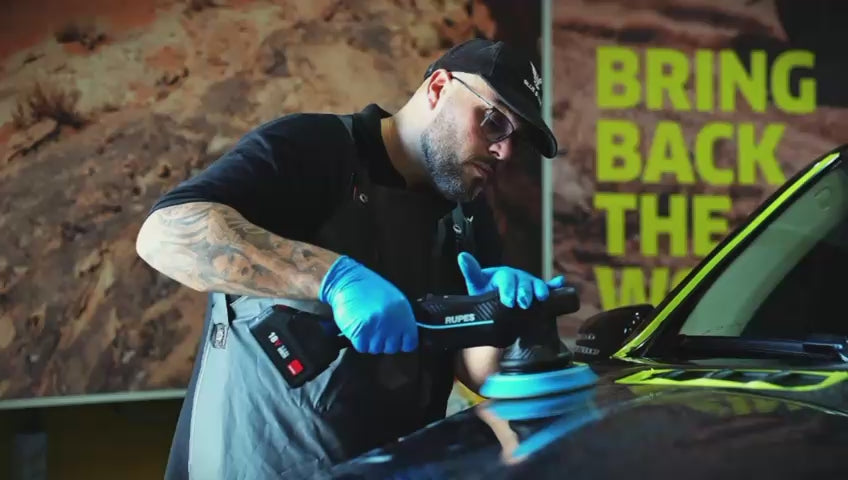 Load video: car polishing on location